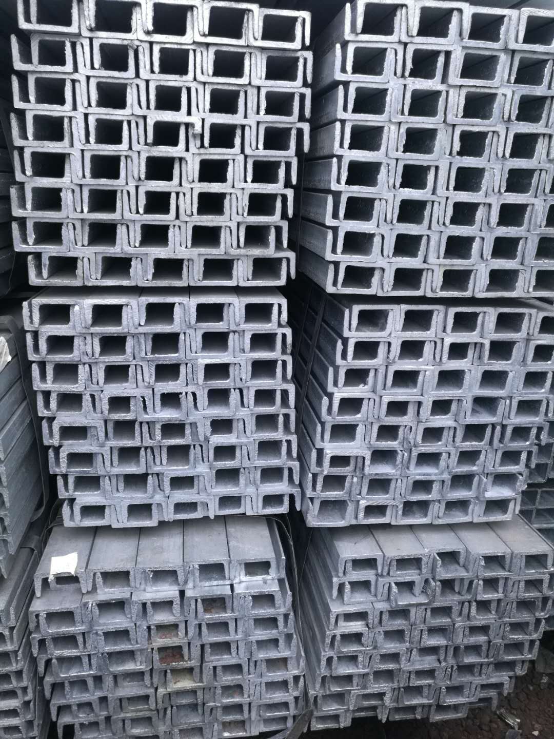 成都熱鍍鋅槽鋼的工藝流程